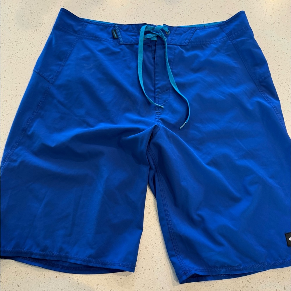 Oakley Board Shorts Mens Size 34 Blue Drawstring Pockets Swim Beach Casual